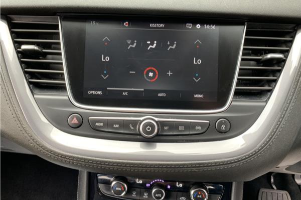 2020 Vauxhall Grandland X 1.2 Turbo SRi Nav SUV 5dr Petrol Auto Euro 6 (s/s) (130 ps) - Cloth, photo 17