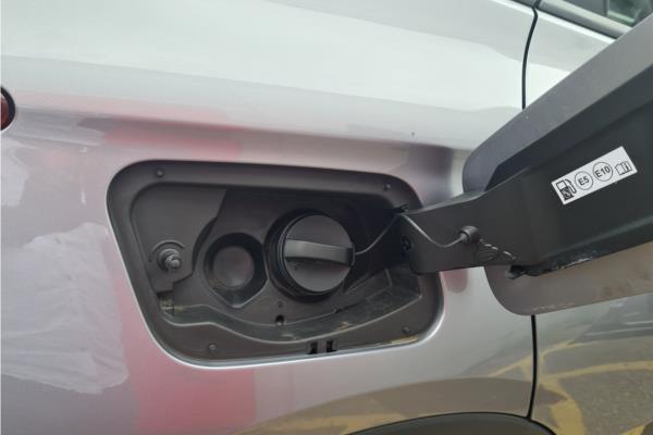 2020 Vauxhall Grandland X 1.2 Turbo SRi Nav SUV 5dr Petrol Manual Euro 6 (s/s) (130 ps) - Cloth, photo 35