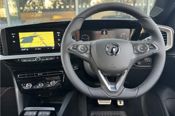 2024 Vauxhall Mokka 1.2 MHEV Ultimate SUV 5dr Petrol Hybrid e-DCT Euro 6 (s/s) (136 ps) - Black Alcantara, photo 11