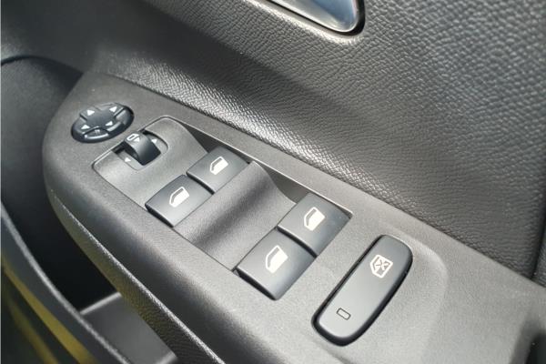 2021 Vauxhall Corsa 1.2 Turbo Elite Hatchback 5dr Petrol Auto Euro 6 (s/s) (100 ps) - Cloth, photo 22
