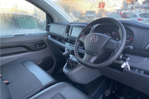 2020 Vauxhall Vivaro L2h1 VAN 2.0 TB D 120 3.1t Dync - Cloth, photo 12