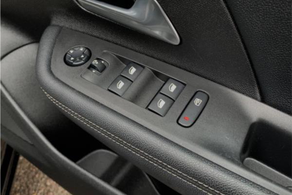 2021 Vauxhall Mokka 1.2 Turbo SRi Nav Premium SUV 5dr Petrol Auto Euro 6 (s/s) (130 ps) - Cloth, photo 20