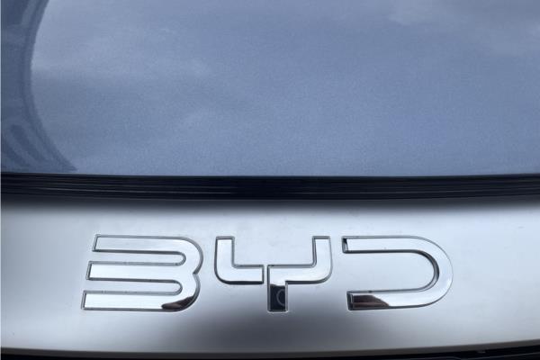BYD Sealion* 5 1.5 Phev Dm-i Comfort AU - Black Vegan Ltr, photo 45