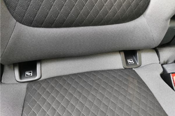 2021 Vauxhall Grandland X 1.2 Turbo SRi Nav SUV 5dr Petrol Manual Euro 6 (s/s) (130 ps) - Cloth, photo 33