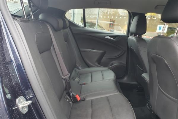 2019 Vauxhall Astra 1.0i Turbo ecoTEC Elite Nav Hatchback 5dr Petrol Manual Euro 6 (s/s) (105 ps) - Leather, photo 13