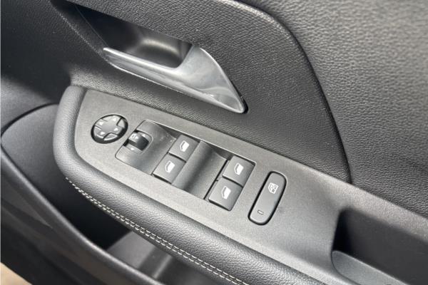 2022 Vauxhall Mokka 1.2 Turbo SRi Premium SUV 5dr Petrol Auto Euro 6 (s/s) (130 ps) - Cloth, photo 22