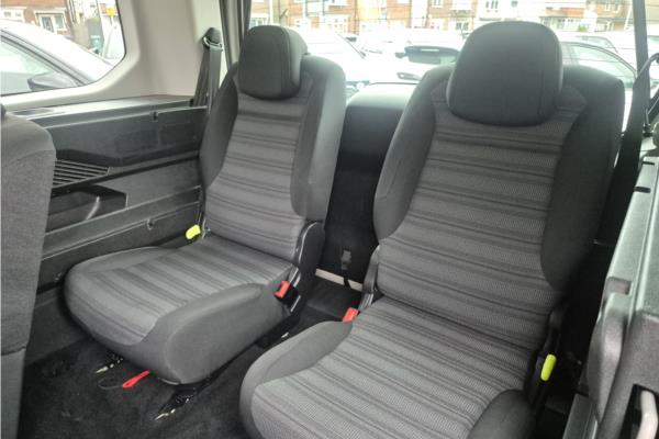 2021 Vauxhall Combo Life 1.2 Turbo Elite MPV 5dr Petrol Auto Euro 6 (s/s) (7 Seat) (130 ps) - Cloth, photo 38