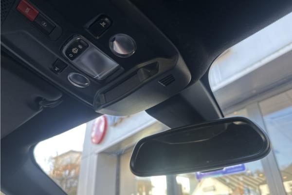 2021 Vauxhall Mokka 1.2 Turbo Launch Edition SUV 5dr Petrol Auto Euro 6 (s/s) (130 ps) - Alcantara, photo 25