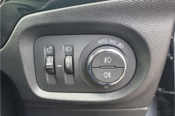 2021 Vauxhall Corsa 1.2 Elite Edition Hatchback 5dr Petrol Manual Euro 6 (75 ps) - Cloth, photo 21