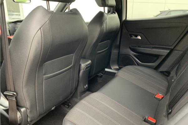 2021 Vauxhall Mokka 1.2 Turbo SRi Nav Premium SUV 5dr Petrol Manual Euro 6 (s/s) (100 ps) - Red Black Fabrc, photo 36