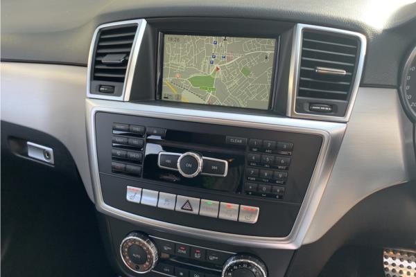 Non Franchise 2015 Mercedes-Benz M Class 3.0 ML350 V6 BlueTEC AMG Line SUV 5dr Diesel G-Tronic 4WD Euro 6 (s/s) (258 ps) - Mixed Leather - Fabric/Cloth, photo 17
