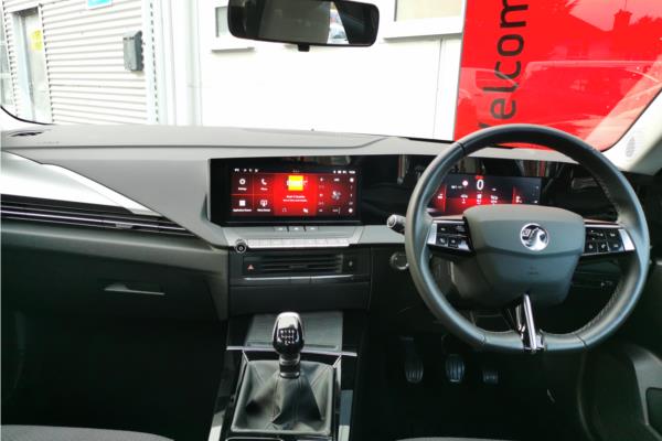 2023 Vauxhall Astra 1.2 Turbo Design Hatchback 5dr Petrol Manual Euro 6 (s/s) (110 ps) - Cloth, photo 10