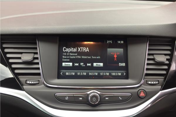 2019 Vauxhall Astra 5Dr 1.4T 150ps Griffin - Cloth Sienna/Jet Blk, photo 17
