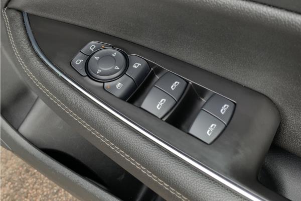 2019 Vauxhall Insignia 1.6i Turbo Elite Nav Grand Sport 5dr Petrol Manual Euro 6 (s/s) (200 ps) - Leather, photo 22