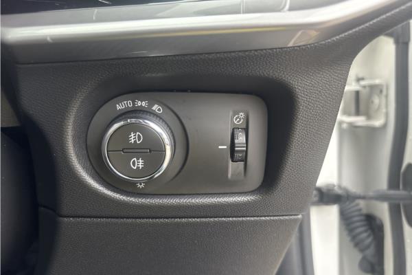 2021 Vauxhall Mokka 1.2 Turbo Ultimate Nav SUV 5dr Petrol Auto Euro 6 (s/s) (130 ps) - Leather, photo 21