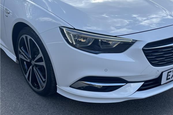 2019 Vauxhall Insignia 2.0 Turbo D BlueInjection SRi VX Line Nav Sports Tourer 5dr Diesel Auto Euro 6 (s/s) (170 ps) - Cloth, photo 37