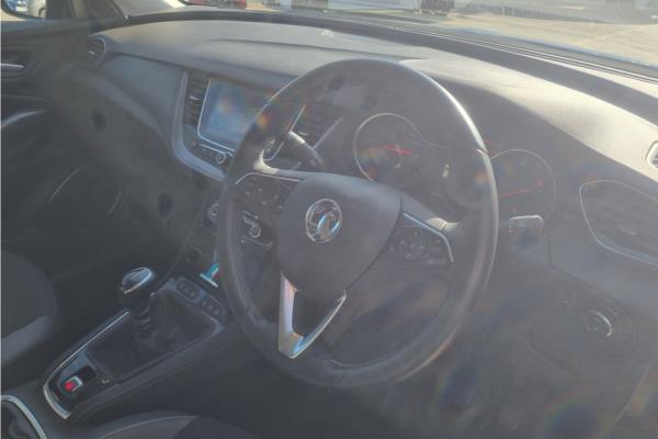 2018 Vauxhall Grandland X 1.2 Turbo Sport Nav SUV 5dr Petrol Manual Euro 6 (s/s) (130 ps) - Cloth, photo 12