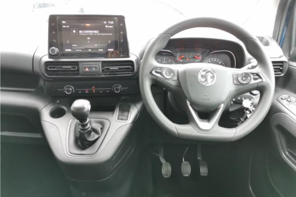 2019 Vauxhall Combo Life 1.2 Turbo GPF Energy MPV 5dr Petrol Manual Euro 6 (s/s) (7 Seat) (110 ps) - Cloth, photo 11