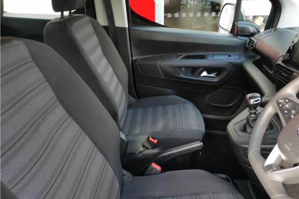 2020 Vauxhall Combo Life 1.5 Turbo D BlueInjection Energy MPV 5dr Diesel Manual Euro 6 (s/s) (130 ps) - Cloth, photo 34