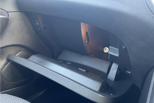 2020 Vauxhall Grandland X 1.2 Turbo SE SUV 5dr Petrol Auto 8Spd Euro 6 (s/s) (130 ps) - Cloth, photo 26