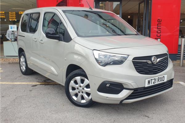 2021 Vauxhall Combo Life 1.2 Turbo SE MPV 5dr Petrol Auto Euro 6 (s/s) (130 ps) - Cloth, video preview