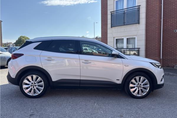 2021 Vauxhall Grandland X 1.6 13.2kWh Elite Nav SUV 5dr Petrol Plug-in Hybrid Auto 4WD Euro 6 (s/s) Hybrid4 (300 ps) - Leather, photo 9