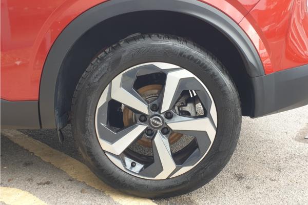 Non Franchise 2024 Nissan Qashqai 1.3 DIG-T MHEV N-Connecta SUV 5dr Petrol Hybrid XTRON Euro 6 (s/s) (158 ps) - Fabic - Cloth, photo 20