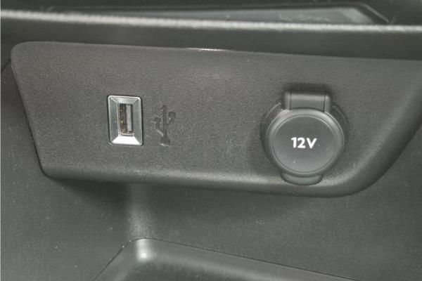 2024 Vauxhall Mokka Electric 50kWh Ultimate SUV 5dr Electric Auto (136 ps) - Black Alcantara, photo 25