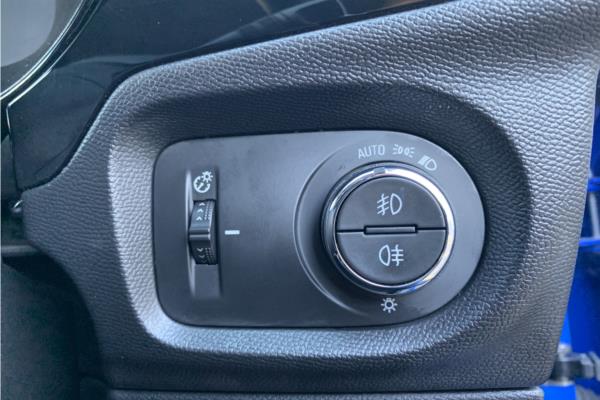 2020 Vauxhall Corsa 50kWh Elite Nav Hatchback 5dr Electric Auto (7.4Kw Charger) (136 ps) - Cloth, photo 21