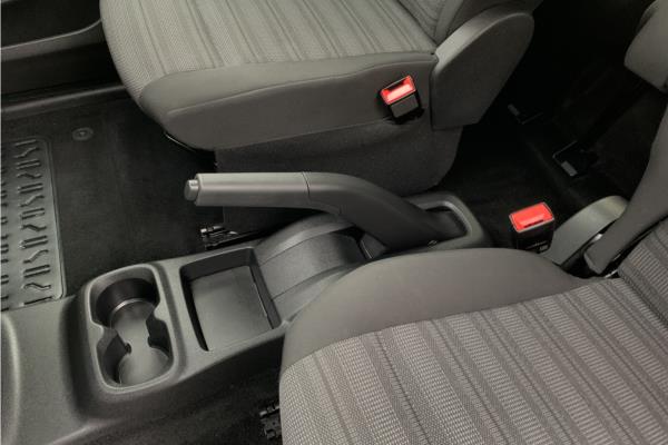 2021 Vauxhall Combo Life 1.2 Turbo SE MPV 5dr Petrol Auto Euro 6 (s/s) (7 Seat) (130 ps) - Cloth, photo 42