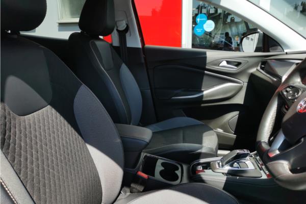 2022 Vauxhall Grandland 1.2 Turbo GS Line SUV 5dr Petrol Auto Euro 6 (s/s) (130 ps) - Cloth, photo 34