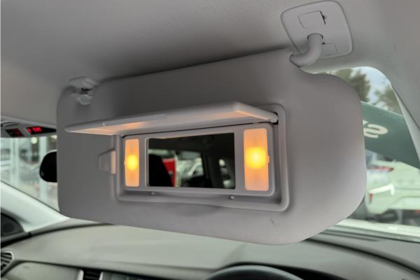 2021 Vauxhall Grandland X 1.2 Turbo SRi Nav SUV 5dr Petrol Auto Euro 6 (s/s) (130 ps) - Cloth, photo 30