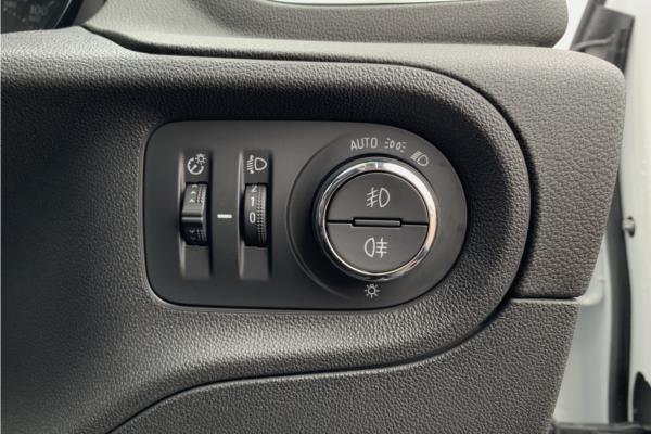 2021 Vauxhall Grandland X 1.2 Turbo SRi Nav SUV 5dr Petrol Manual Euro 6 (s/s) (130 ps) - Cloth, photo 20