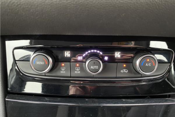 2019 Vauxhall Grandland X 1.2 Turbo Sport Nav SUV 5dr Petrol Manual (s/s) (130 ps) - Berson Black, photo 16