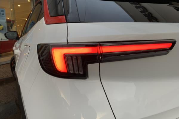 2022 Vauxhall Mokka-e 50kWh SRi Premium SUV 5dr Electric Auto (136 ps) - Minstral+jet Bk, photo 37