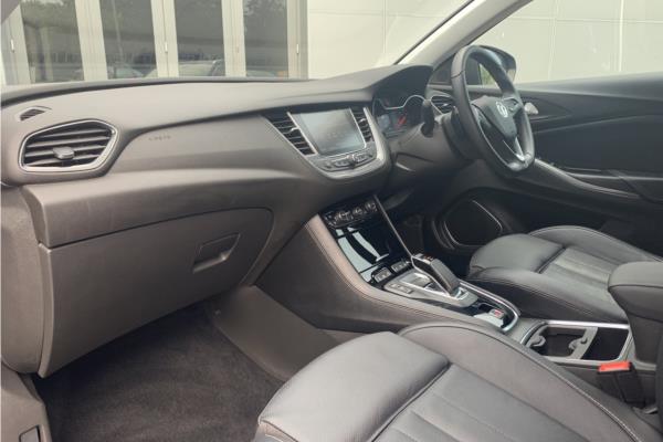 2020 Vauxhall Grandland X 1.6 13.2kWh Business Edition Nav Premium SUV 5dr Petrol Plug-in Hybrid Auto 4WD Euro 6 (s/s) Hybrid4 (300 ps) - Cloth/Leather, photo 14