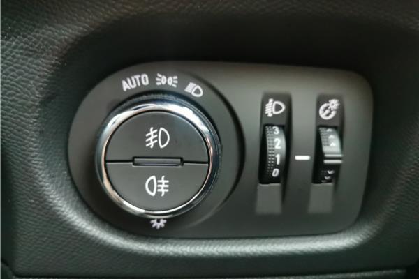 2022 Vauxhall Mokka 1.2 Turbo SRi Premium SUV 5dr Petrol Auto Euro 6 (s/s) (130 ps) - Cloth, photo 21