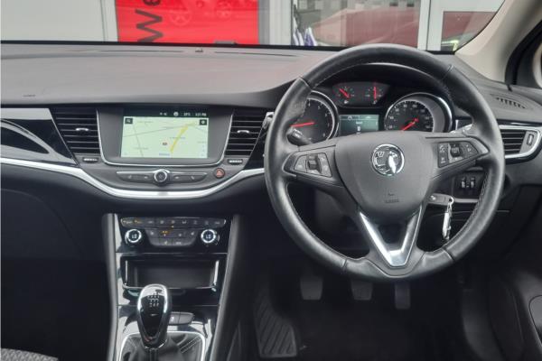 2019 VAUXHALL ASTRA 1.4T 16V 150 Griffin 5dr-sequence-10