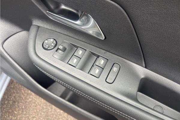 Vauxhall Mokka HAT 1.2T 130 Ultimate AU - Black Renewkn, photo 21