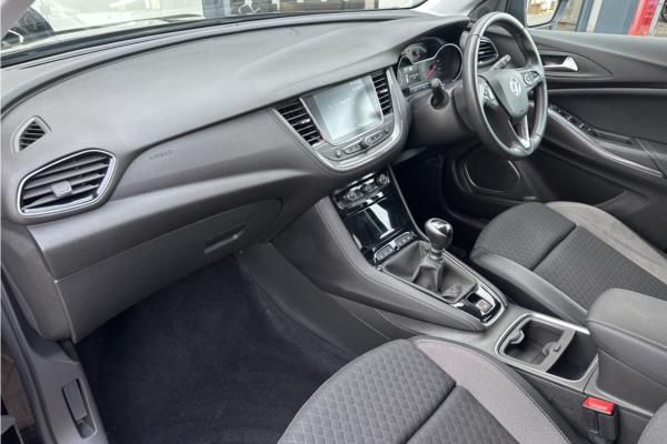 2020 Vauxhall Grandland X 1.2 Turbo SRi Nav SUV 5dr Petrol Manual Euro 6 (s/s) (130 ps) - Cloth, photo 15