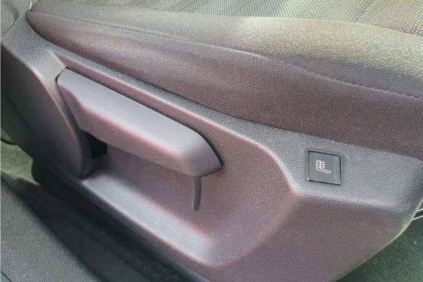 2020 Vauxhall Combo Life 1.5 Turbo D Elite MPV 5dr Diesel Auto Euro 6 (s/s) (7 Seat) (130 ps) - Cloth, photo 29