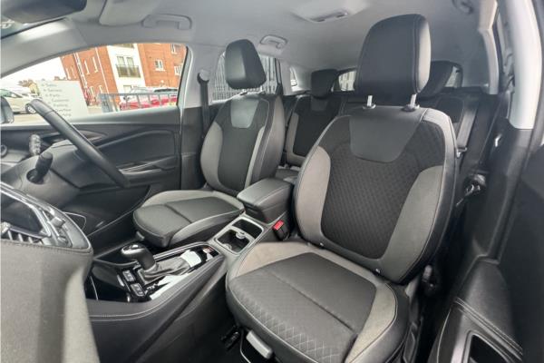 2020 Vauxhall Grandland X 1.2 Turbo SRi Nav SUV 5dr Petrol Auto Euro 6 (s/s) (130 ps) - Cloth, photo 34