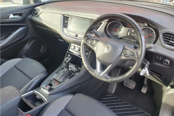 2019 Vauxhall Grandland X 1.2 Turbo GPF Sport Nav SUV 5dr Petrol Auto Euro 6 (s/s) (130 ps) - Cloth, photo 12