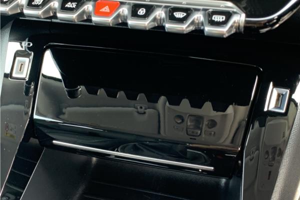 Non Franchise 2021 Peugeot 2008 1.2 PureTech Allure Premium SUV 5dr Petrol Manual Euro 6 (s/s) (100 ps) - Fabic - Cloth, photo 24
