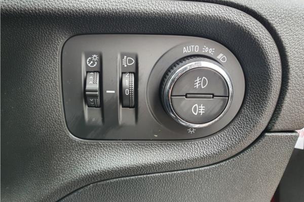 2020 Vauxhall Grandland X 1.2 Turbo SRi Nav SUV 5dr Petrol Auto Euro 6 (s/s) (130 ps) - Cloth, photo 20