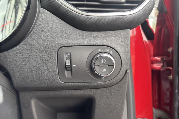 2022 Vauxhall Crossland 1.2 Turbo Elite Edition SUV 5dr Petrol Auto Euro 6 (s/s) (130 ps) - Cloth, photo 21
