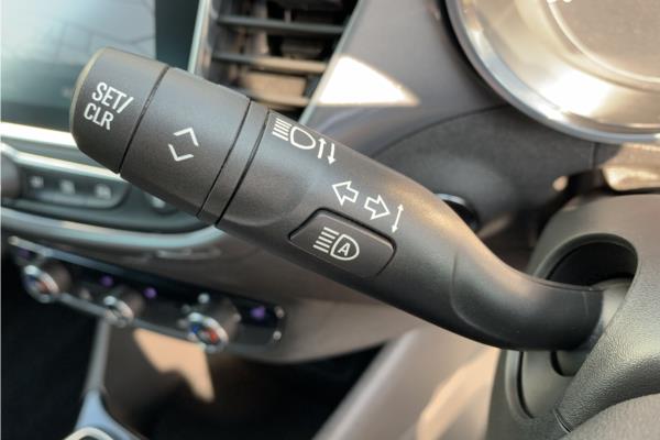2021 Vauxhall Crossland 1.2 Turbo Ultimate Nav SUV 5dr Petrol Auto Euro 6 (s/s) (130 ps) - Cloth/Alcantara, photo 27