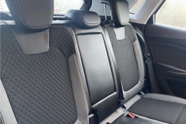 2019 Vauxhall Grandland 1.2T 130ps Tech Line NAV - Cloth, photo 13