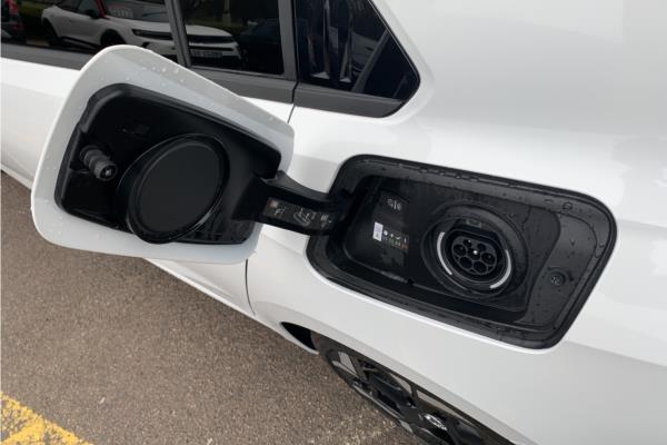 2023 Vauxhall Astra - Black Alcantara, photo 35