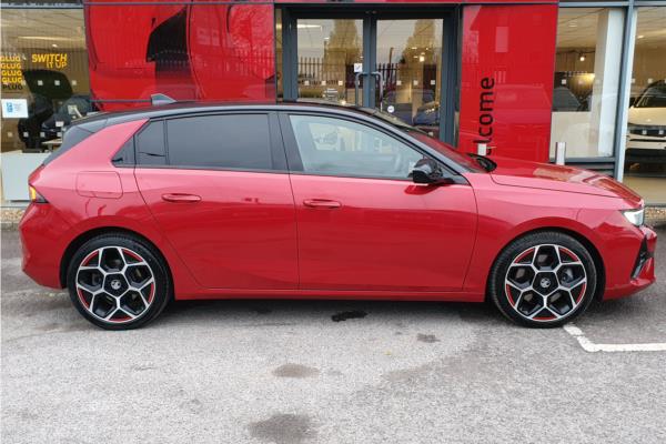 2022 Vauxhall Astra 1.6 12.4kWh GS Line Hatchback 5dr Petrol Plug-in Hybrid Auto Euro 6 (s/s) (180 ps) - Cloth Sienna/Jet Blk, photo 9